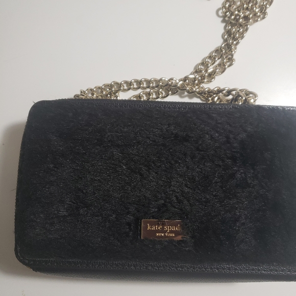 Kate spade New York crossbody bag with chain